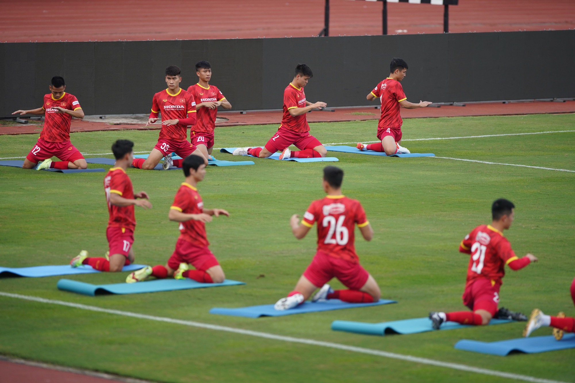HLV Park Hang-seo: Cầu thủ t&ocirc;i chọn th&igrave; kết quả thi đấu t&ocirc;i sẽ chịu tr&aacute;ch nhiệm! - Ảnh 7.