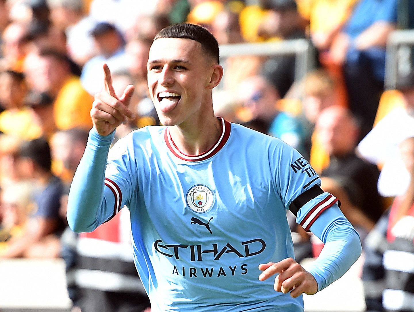 Haaland bùng nổ, Man City đánh bại Wolves, chiếm ngôi đầu Ngoại hạng Anh - Ảnh 8.