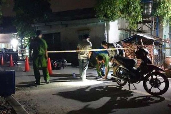 Dùng điếu cày đánh người tình tử vong