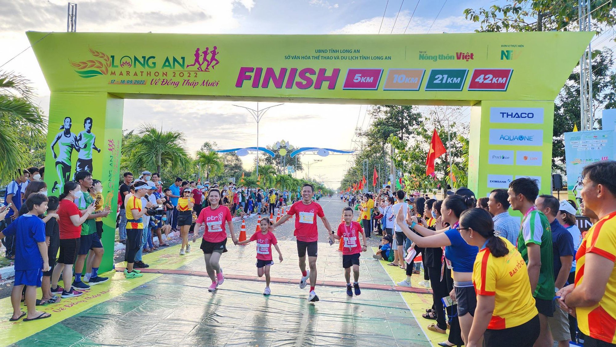 Lần đầu ti&ecirc;n, Long An c&oacute; giải chạy Marathon  - Ảnh 3.