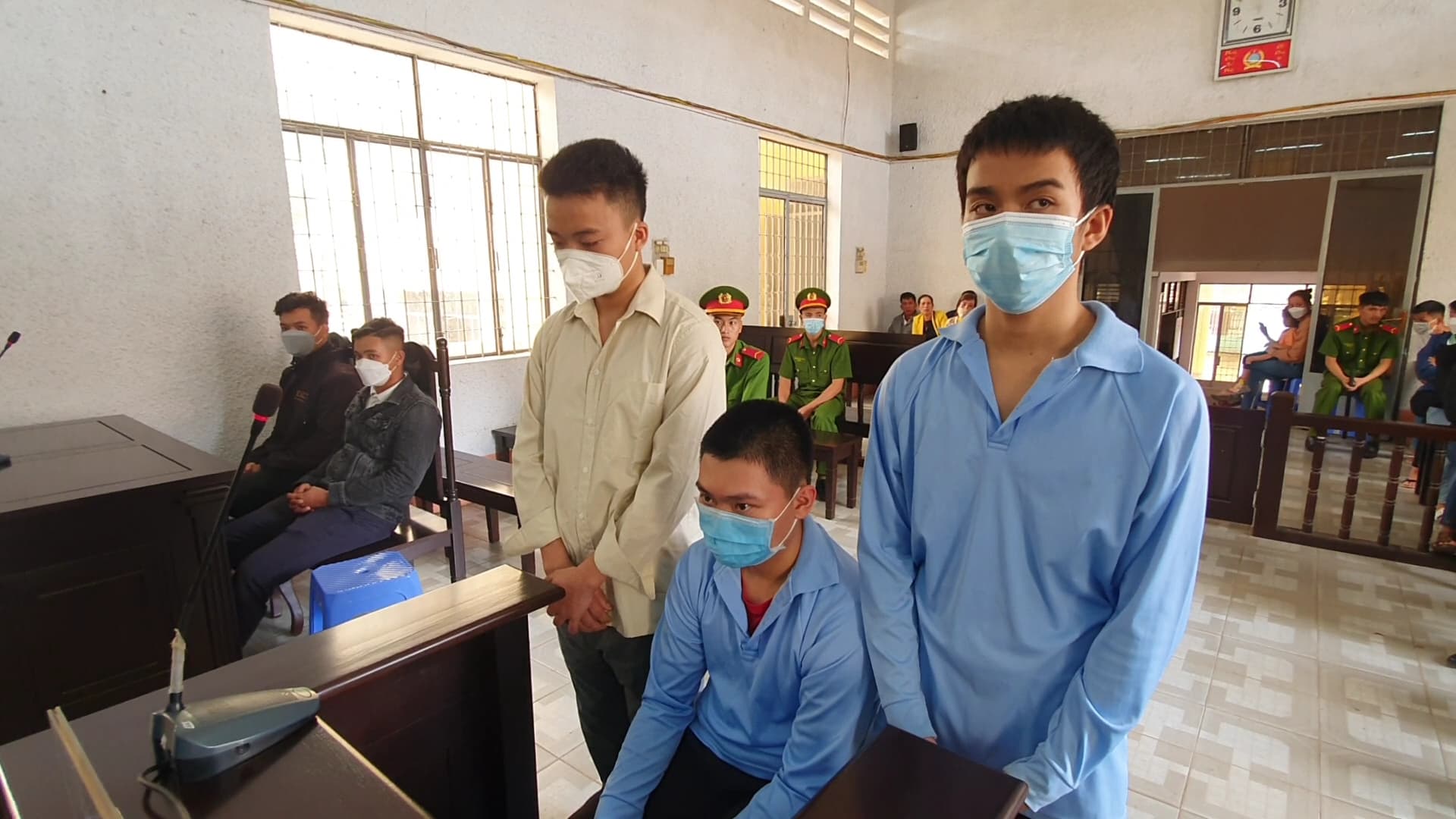 Sau cuộc gọi của Phước, anh em sinh đôi Phúc, Đức lãnh án - Ảnh 1.