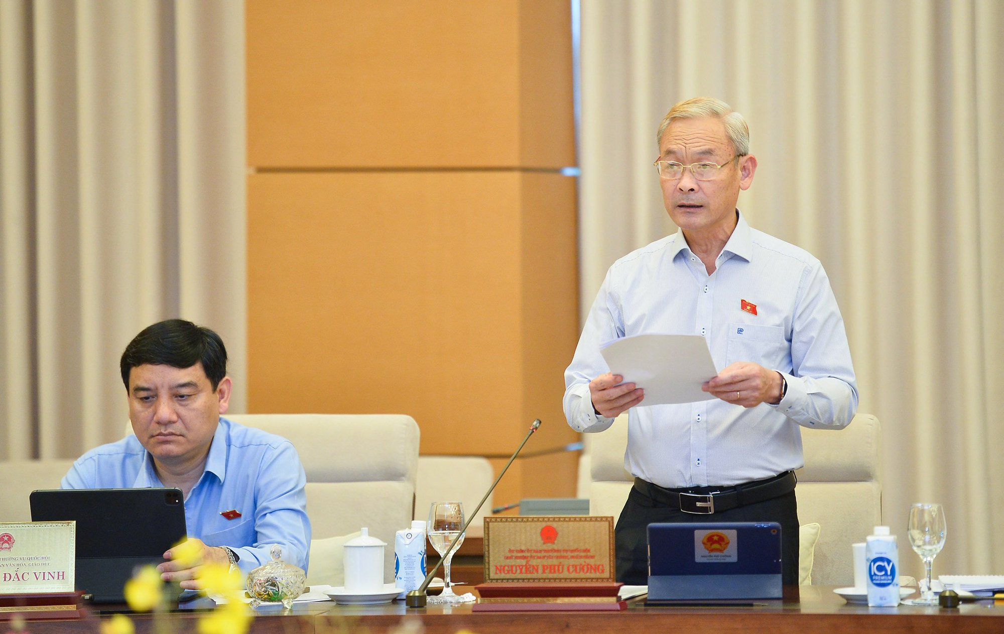 Đề xuất đưa s&aacute;ch gi&aacute;o khoa v&agrave;o diện mặt h&agrave;ng nh&agrave; nước định gi&aacute; - Ảnh 2.