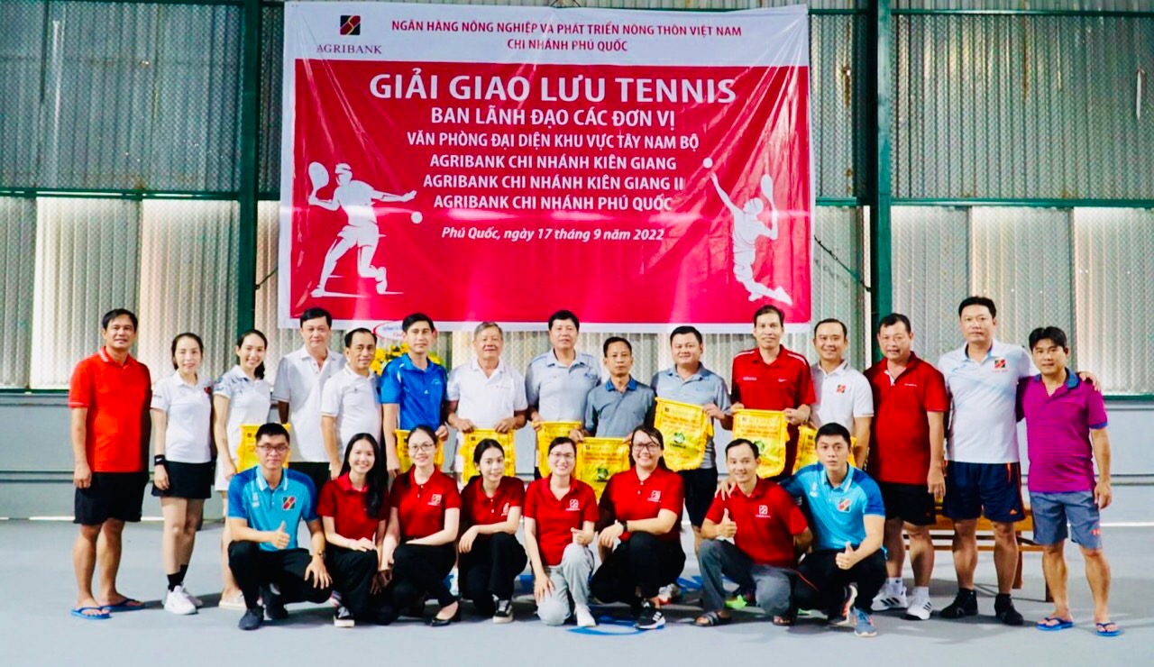 S&ocirc;i nổi giải giao lưu tennis Agribank Chi nh&aacute;nh Ph&uacute; Quốc - Ảnh 6.
