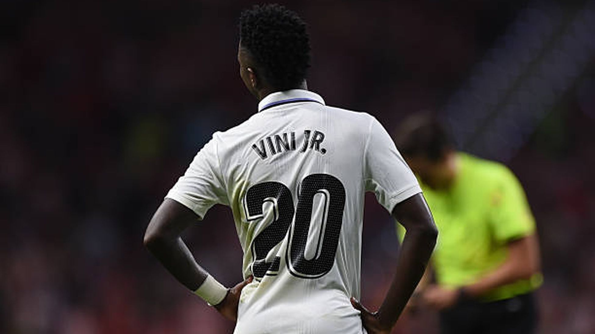 CĐV Atletico bị lên án phân biệt chủng tộc - Ảnh 2.