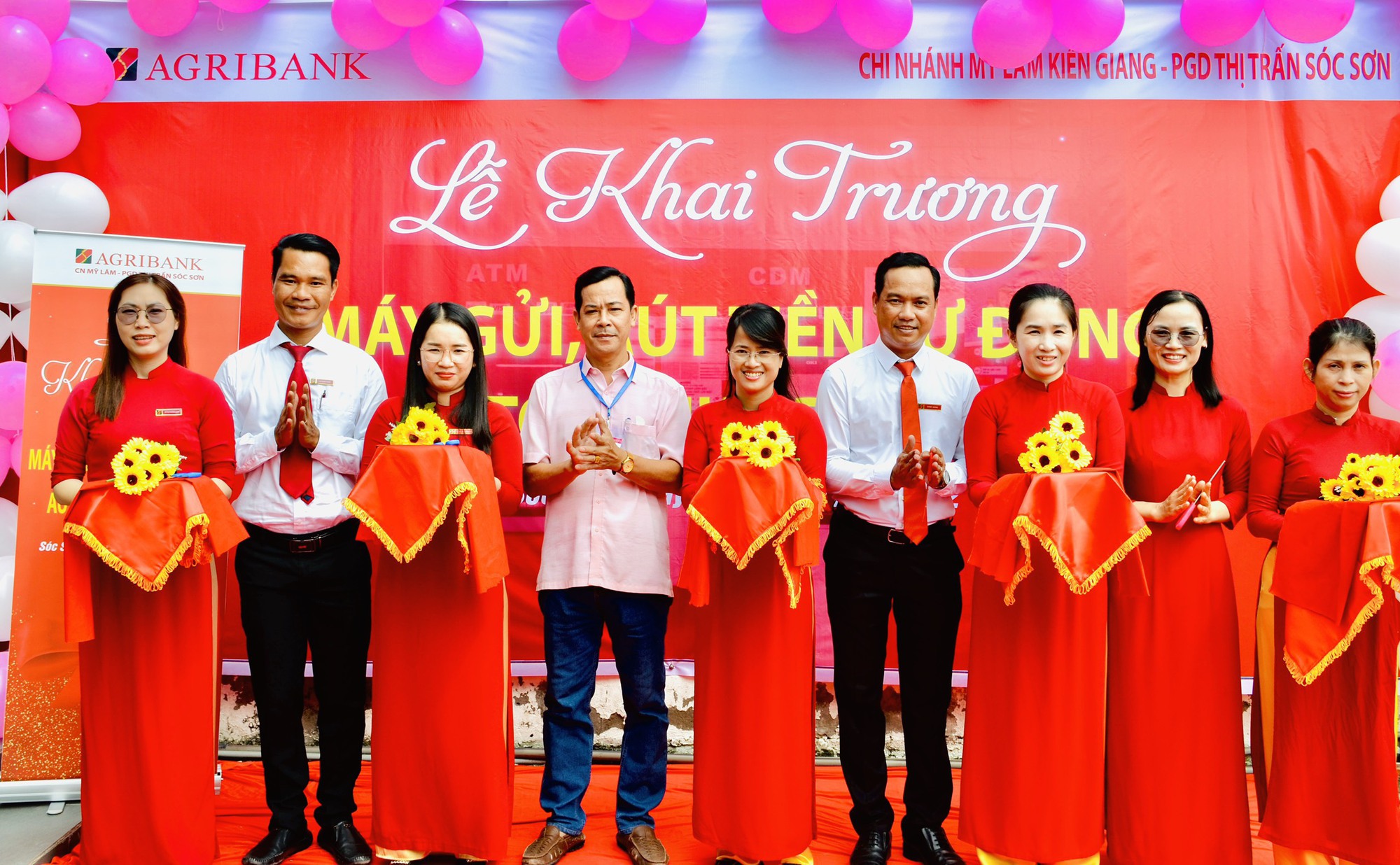 Agribank Ki&ecirc;n Giang đưa v&agrave;o hoạt động CDM thứ 4 tại S&oacute;c Sơn - Ảnh 1.