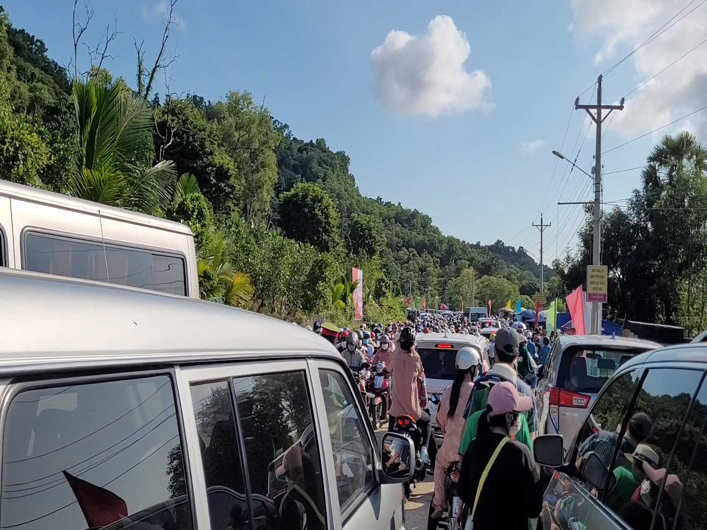 H&igrave;nh ảnh lần đầu xuất hiện dưới ch&acirc;n Phụng Ho&agrave;ng Sơn ở An Giang - Ảnh 17.