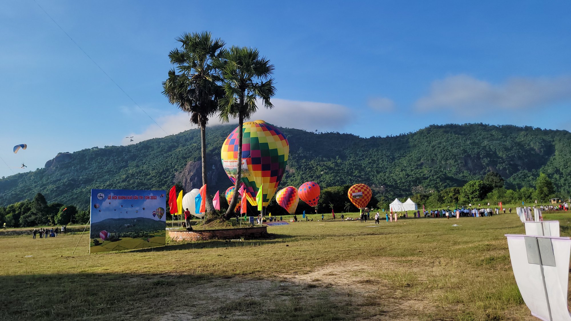 H&igrave;nh ảnh lần đầu xuất hiện dưới ch&acirc;n Phụng Ho&agrave;ng Sơn ở An Giang - Ảnh 7.