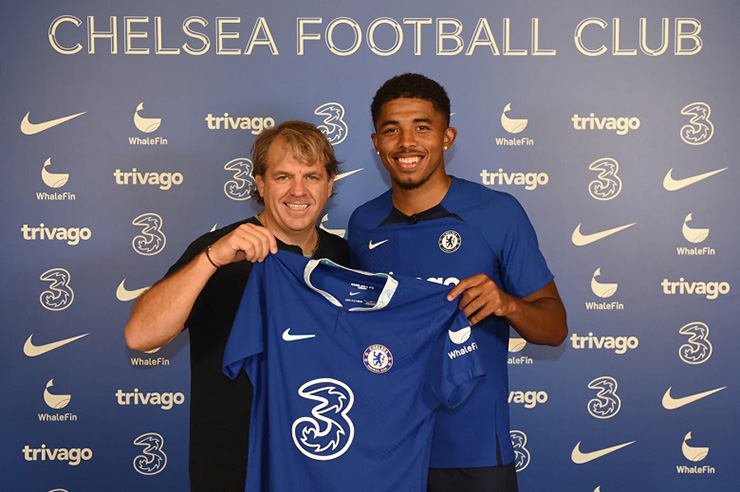 Aubameyang gia nhập Chelsea, Ngoại hạng Anh vượt mốc 2 tỉ bảng chuyển nhượng - Ảnh 4.