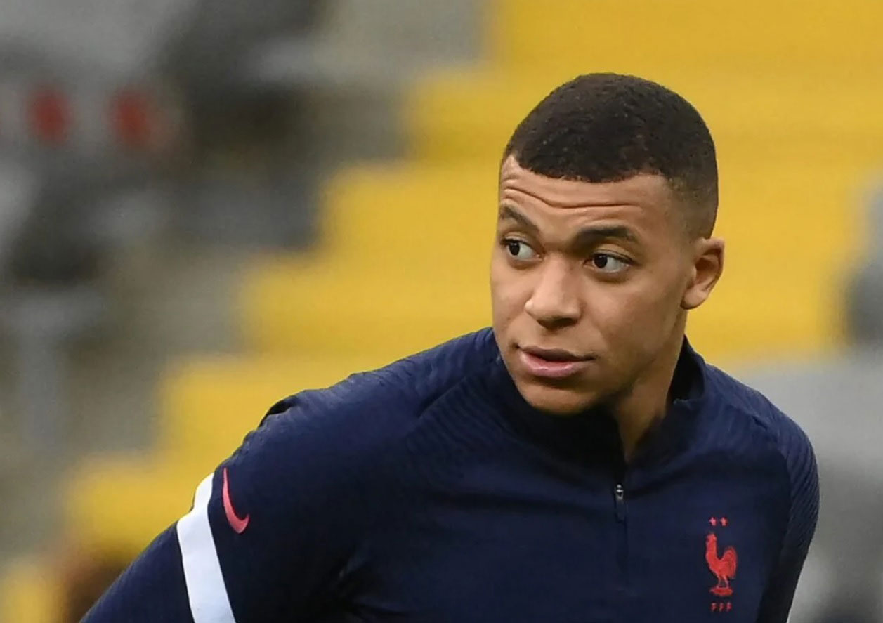 Kylian Mbappe: Tài sinh tật?