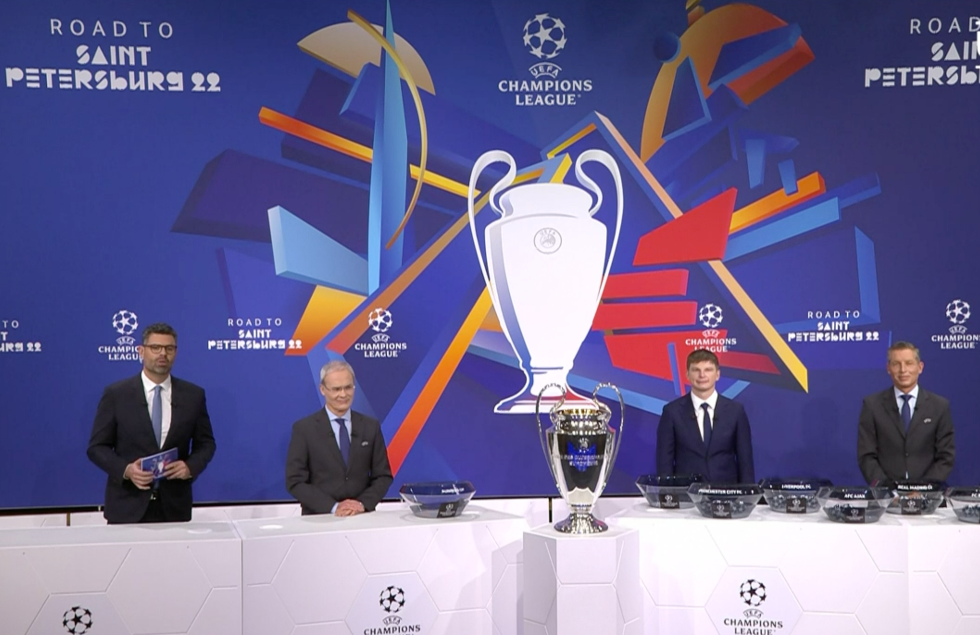 UEFA Champions League sắp thi đấu ở Bắc Mỹ v&agrave; ch&acirc;u &Aacute; - Ảnh 1.