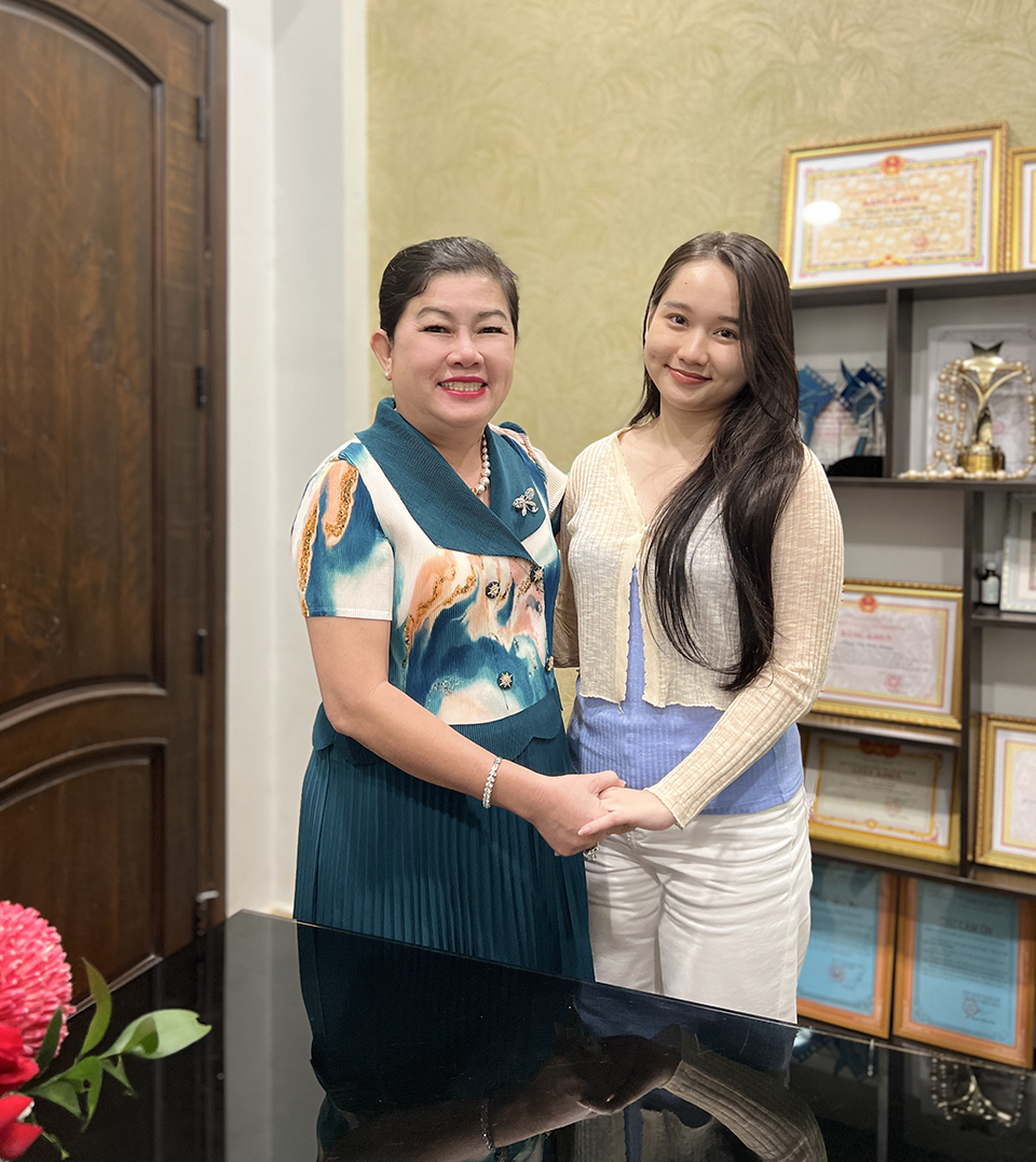Nhà sản xuất Dung Bình Dương rút đơn kiện diễn viên Mắt biếc Trúc Anh - Ảnh 2.