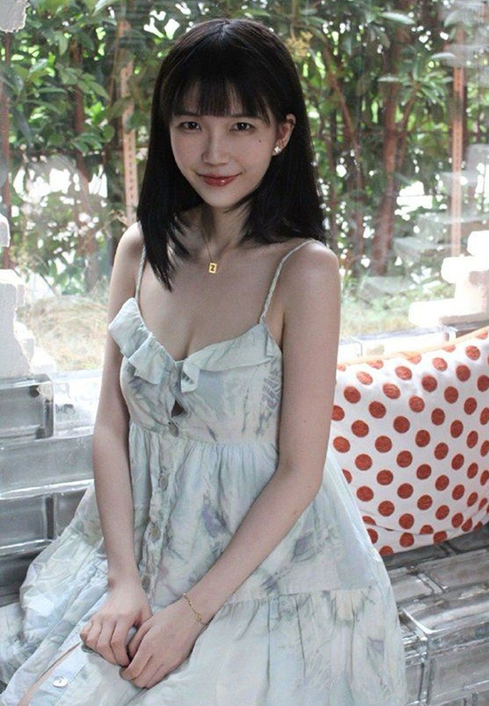 Tạm giam kẻ bị tố lạm dụng t&igrave;nh dục nhiều nữ sinh điện ảnh ở Trung Quốc - Ảnh 2.