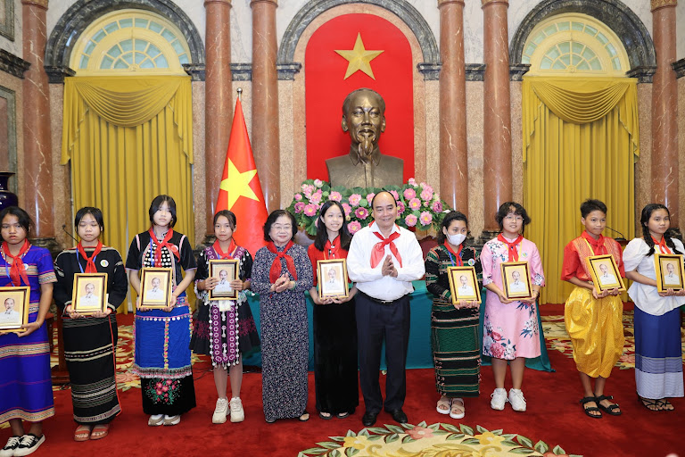 Chủ tịch nước đề nghị tạo điều kiện tốt nhất cho thiếu ni&ecirc;n, nhi đồng - Ảnh 1.