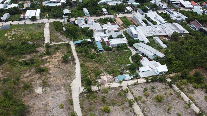 Băn khoăn việc tạm dừng tách thửa ở Nha Trang