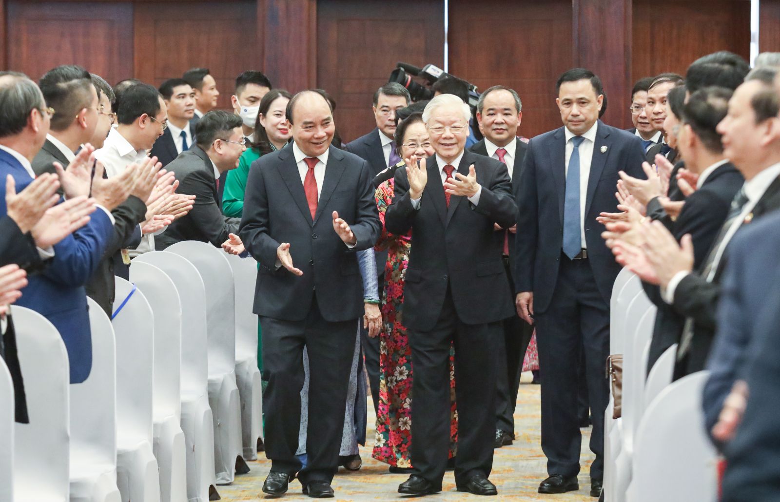 Tổng B&iacute; thư, Chủ tịch nước dự lễ kỷ niệm 30 năm t&aacute;i lập Văn ph&ograve;ng Chủ tịch nước - Ảnh 1.