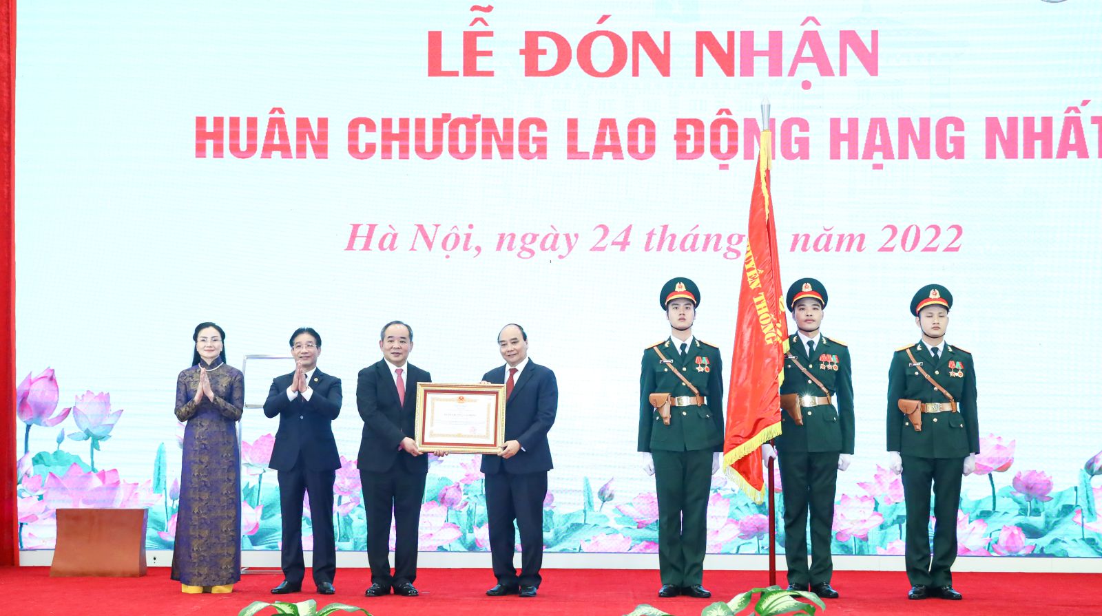 Tổng B&iacute; thư, Chủ tịch nước dự lễ kỷ niệm 30 năm t&aacute;i lập Văn ph&ograve;ng Chủ tịch nước - Ảnh 5.