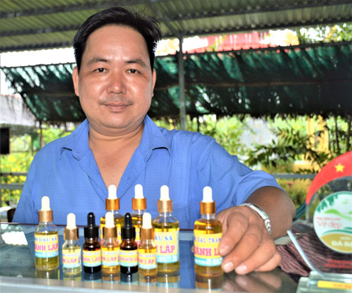 Tận dụng phế phẩm cây tràm làm ra tinh dầu