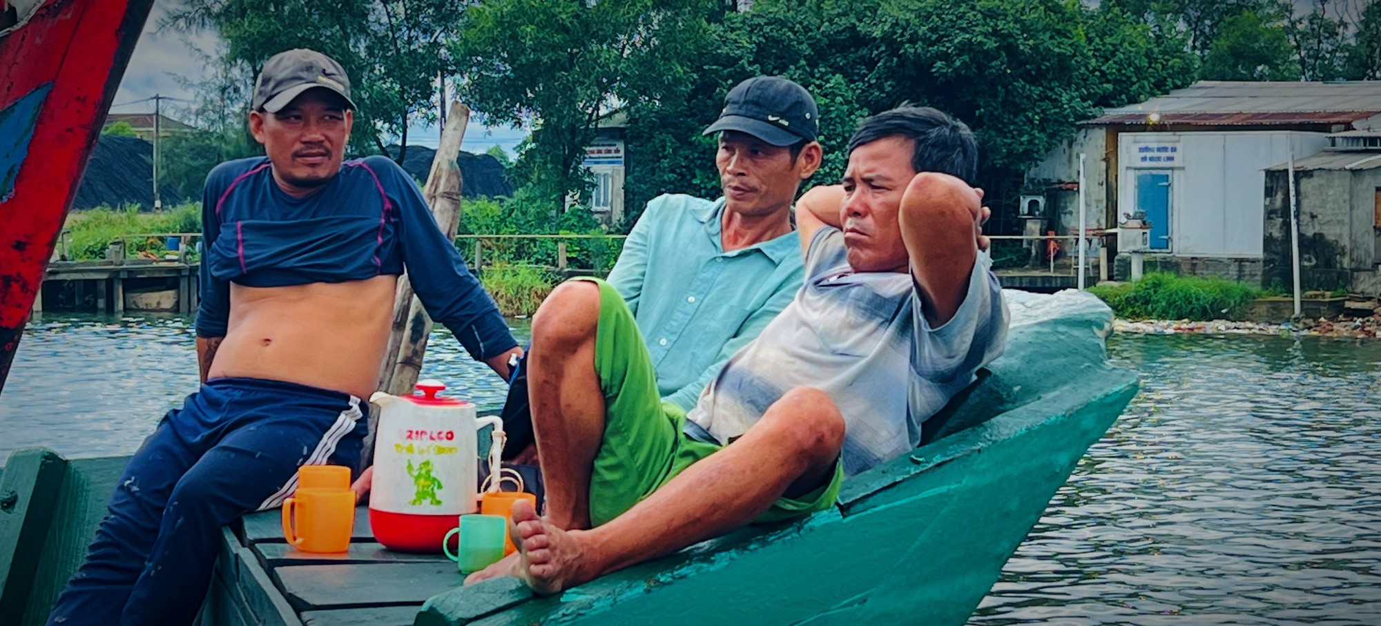 Quảng Nam, Đ&agrave; Nẵng, Thừa Thi&ecirc;n - Huế... hối hả ứng ph&oacute; b&atilde;o Noru - Ảnh 12.