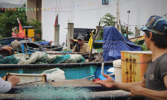 Quảng Nam, Đ&agrave; Nẵng, Thừa Thi&ecirc;n - Huế... hối hả ứng ph&oacute; b&atilde;o Noru - Ảnh 18.