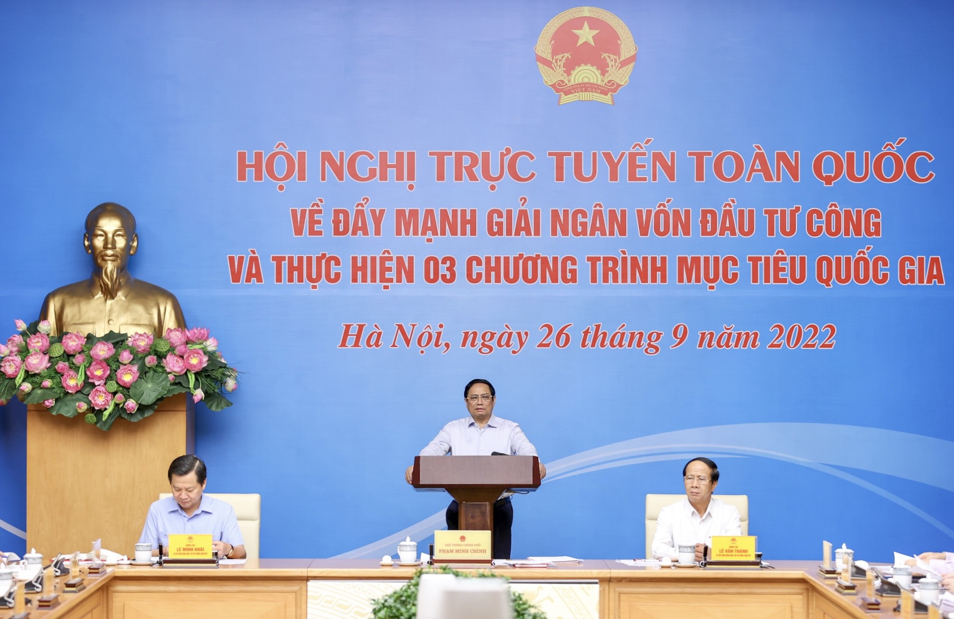 Thủ tướng: Kh&ocirc;ng v&igrave; trời quang m&acirc;y tạnh m&agrave; chủ quan với si&ecirc;u b&atilde;o Noru - Ảnh 1.
