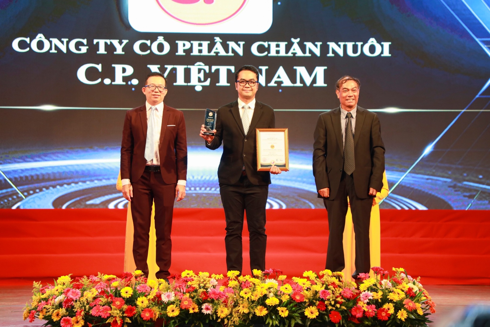 C.P. Việt Nam đạt giải thưởng “Thương hiệu uy tín - Sản phẩm chất lượng - Dịch vụ tin dùng”