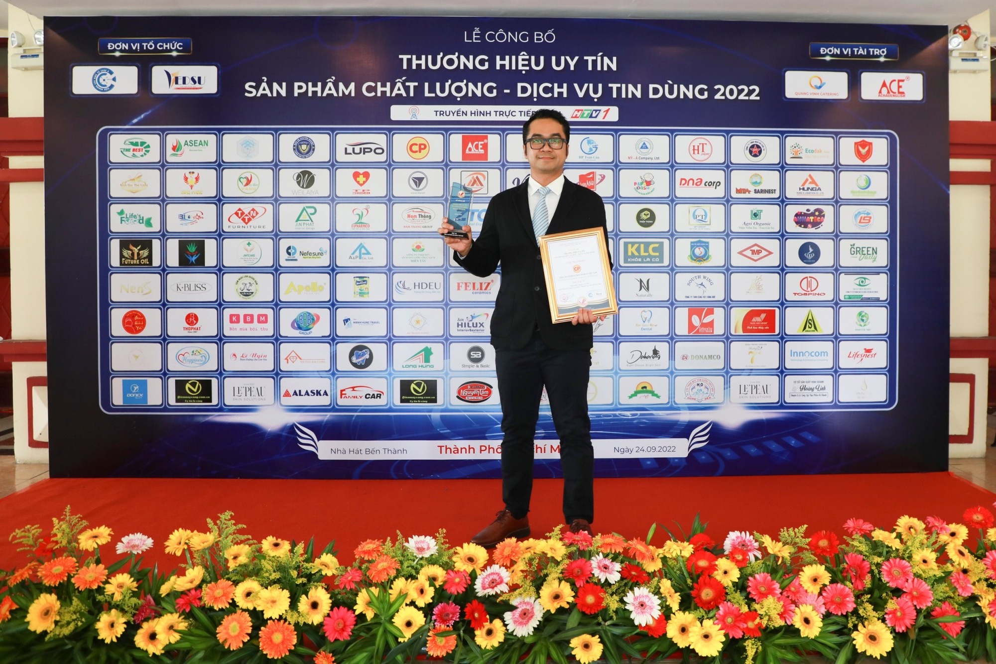 C.P. Việt Nam đạt giải thưởng &ldquo;Thương hiệu uy t&iacute;n - Sản phẩm chất lượng - Dịch vụ tin d&ugrave;ng&rdquo; - Ảnh 2.