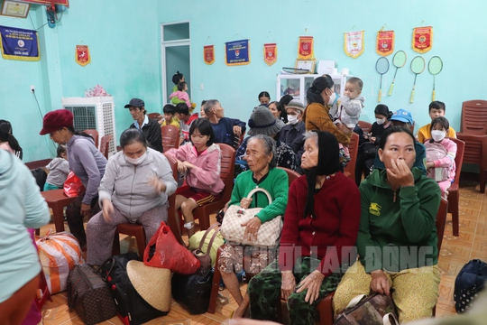 Miền Trung: Bắt đầu đưa d&acirc;n đi sơ t&aacute;n tr&aacute;nh b&atilde;o Noru v&agrave; &aacute;p dụng khung giờ giới nghi&ecirc;m - Ảnh 9.