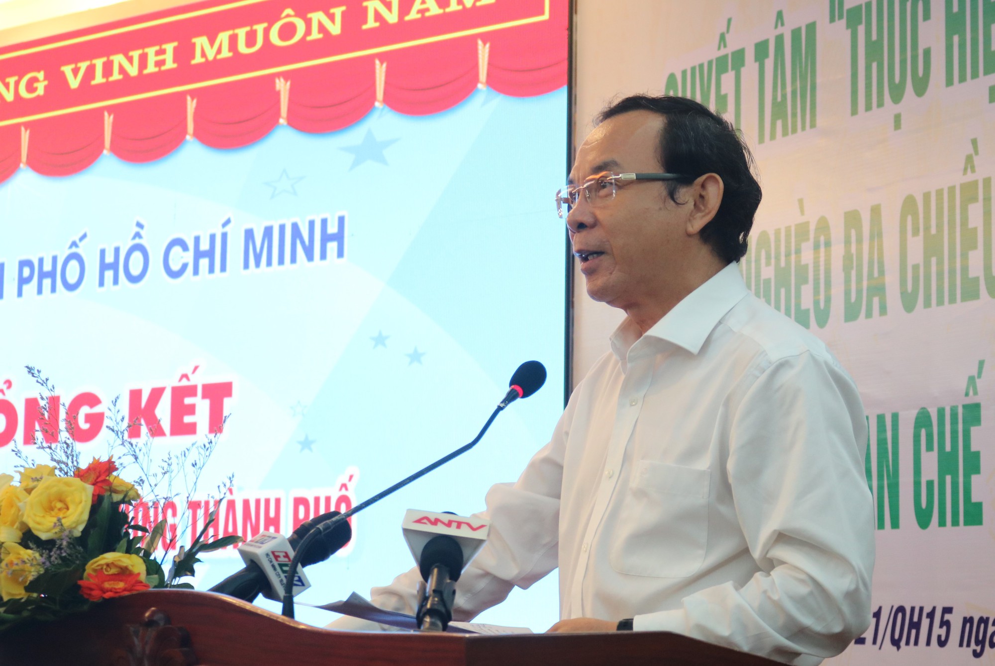 Bí thư Thành ủy TP HCM Nguyễn Văn Nên: Hạnh phúc là bên cạnh chúng ta không có người nghèo khó!