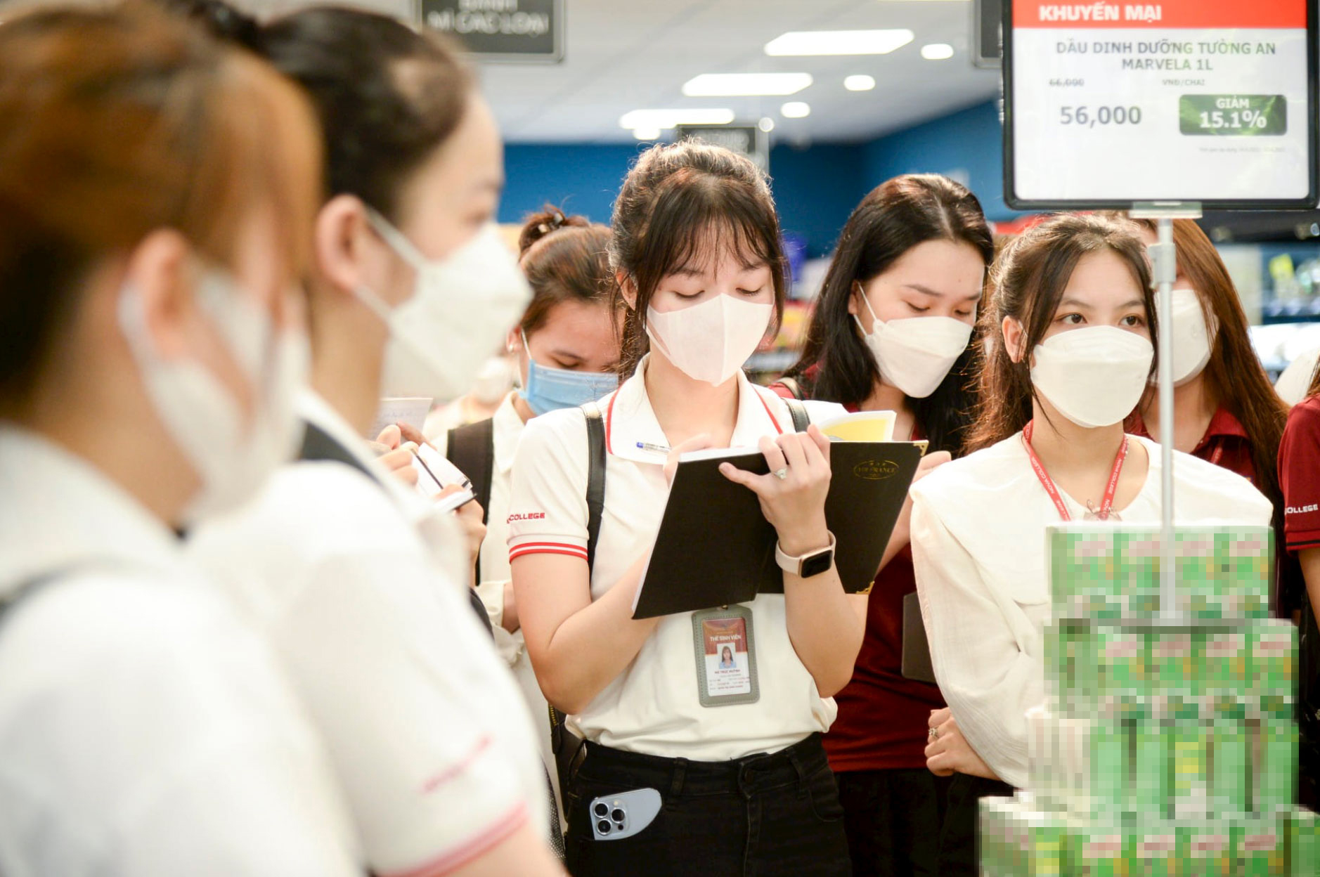 Giảm độ vênh cung cầu lao động