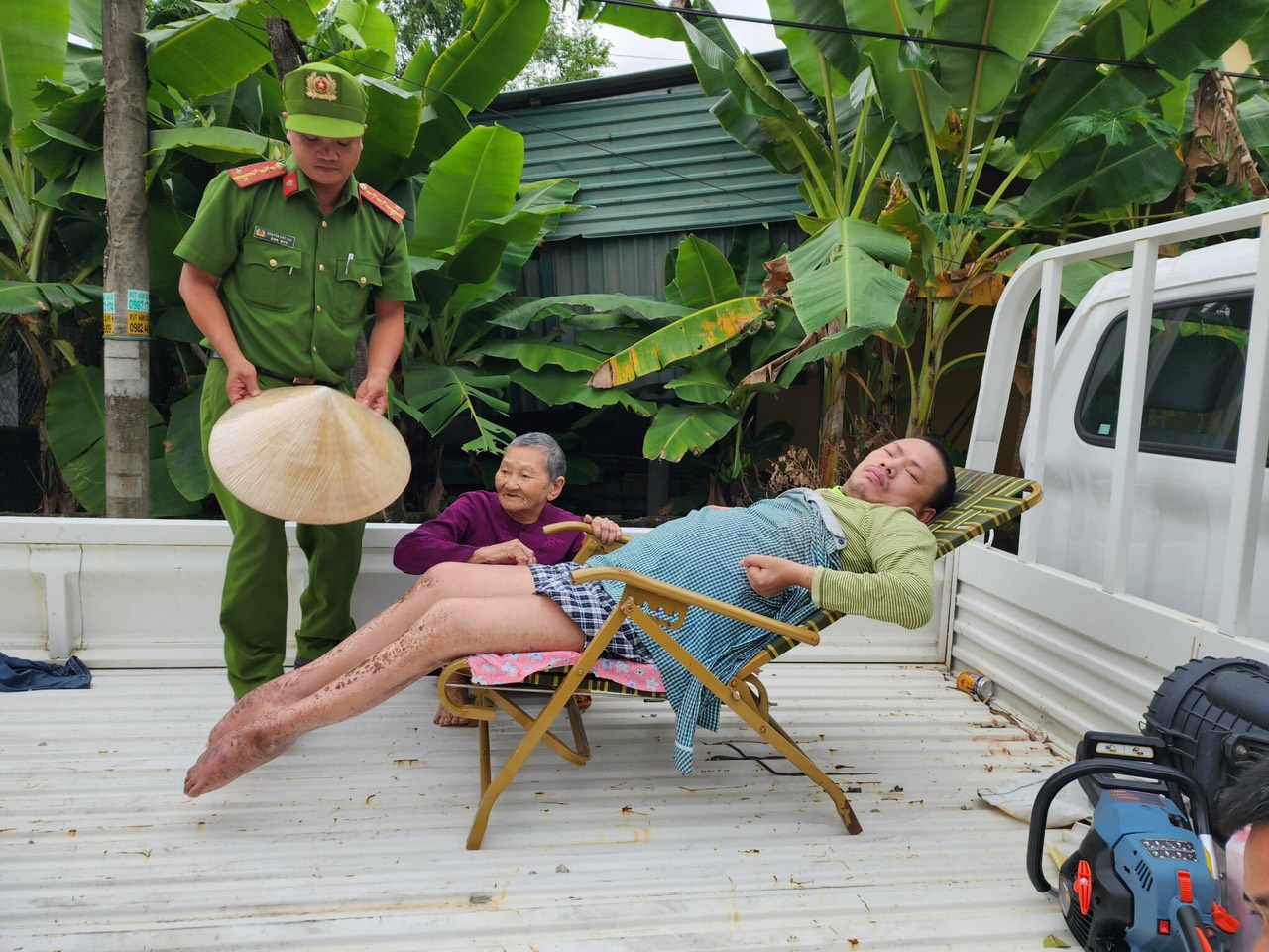 Miền Trung: Bắt đầu đưa d&acirc;n đi sơ t&aacute;n tr&aacute;nh b&atilde;o Noru v&agrave; &aacute;p dụng khung giờ giới nghi&ecirc;m - Ảnh 1.