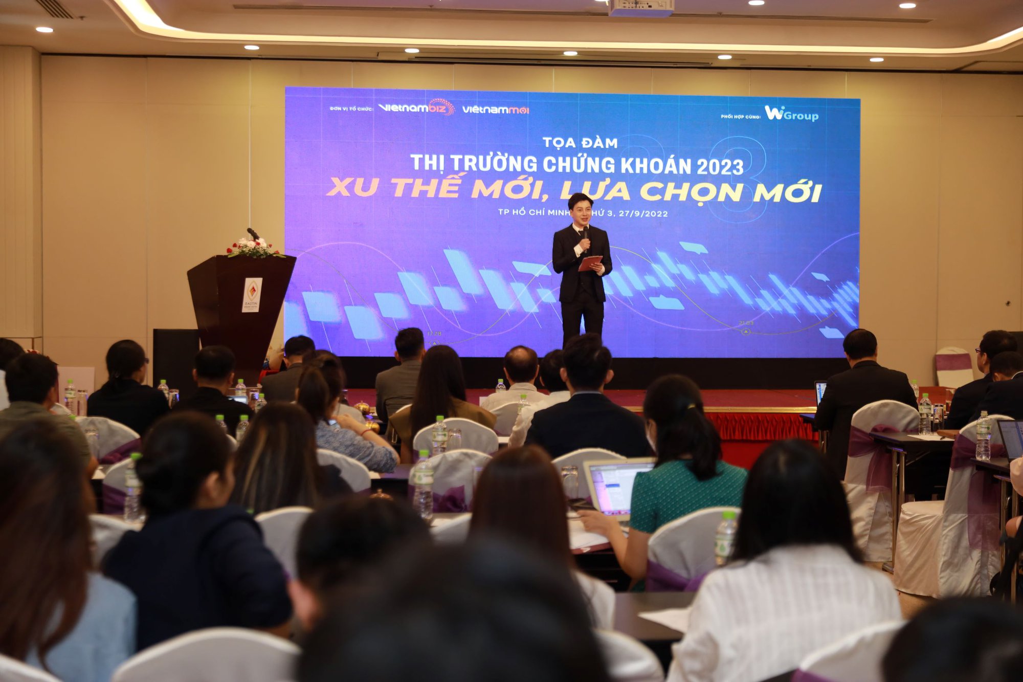 Chứng khoán vào vùng đáy là cơ hội đổi đời của nhà đầu tư