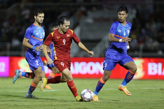 HLV Park Hang-seo sẽ tuyển thêm quân trước AFF Cup 2022 - Ảnh 5.