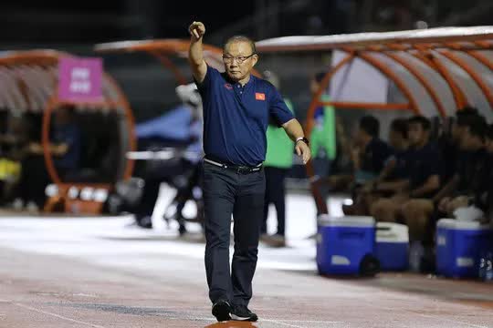HLV Park Hang-seo sẽ tuyển thêm quân trước AFF Cup 2022 - Ảnh 2.