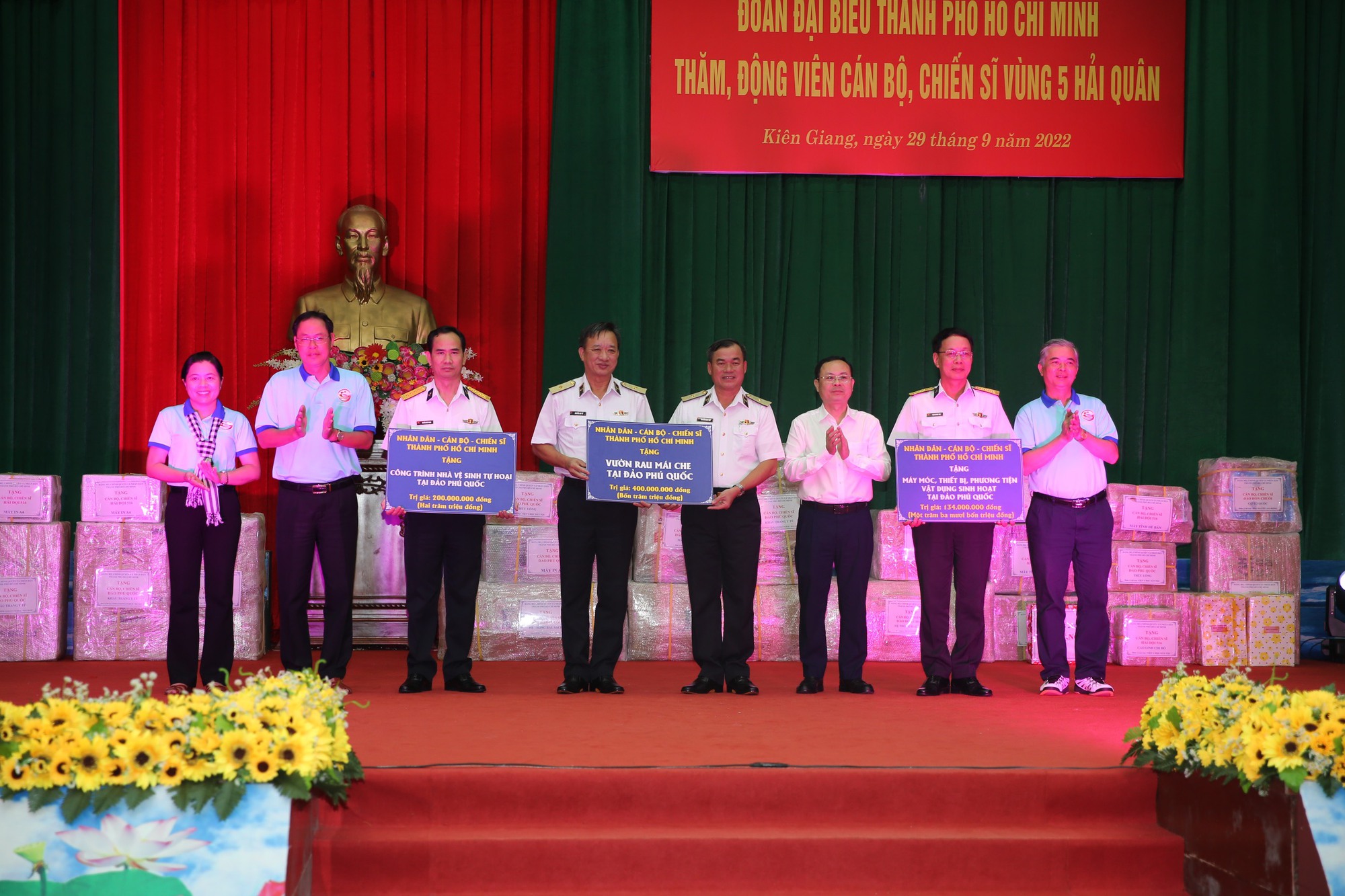 TP HCM sẽ l&agrave; cầu nối để ph&aacute;t triển du lịch v&ugrave;ng biển T&acirc;y Nam - Ảnh 1.
