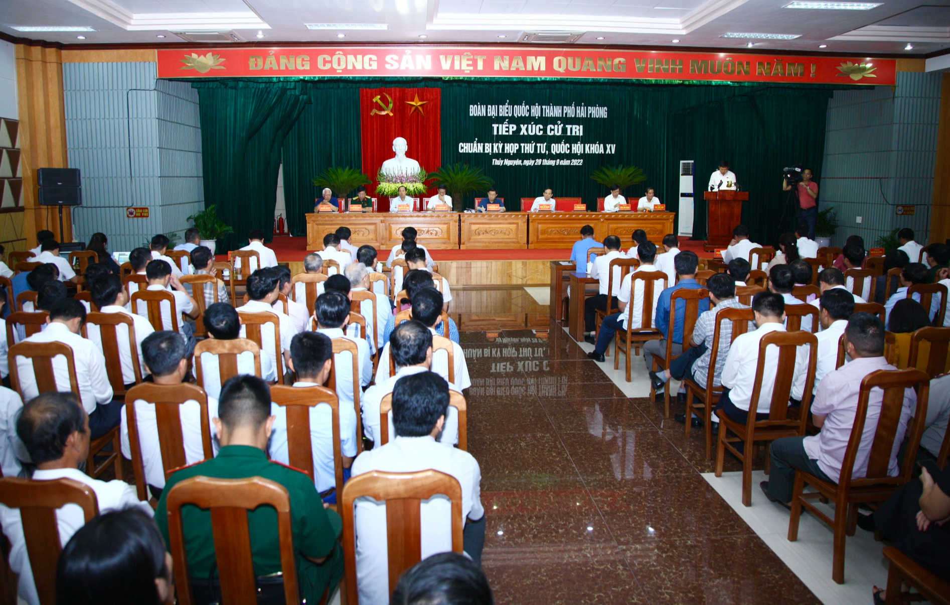 Chủ tịch Quốc hội: C&ocirc;ng khai, minh bạch trong quản l&yacute; gi&aacute; thuốc, đấu thầu thuốc - Ảnh 2.