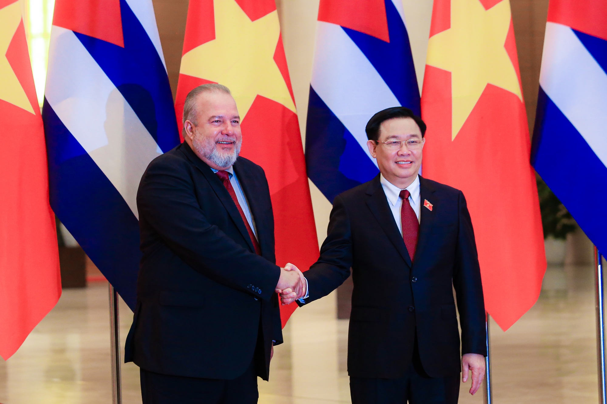 Mời Tổng B&iacute; thư Nguyễn Ph&uacute; Trọng thăm Cuba - Ảnh 3.