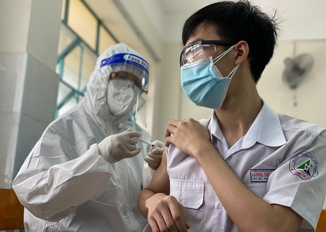 5 địa phương tỉ lệ tiêm vắc-xin Covid-19 cho trẻ em thấp, có TP HCM và Đà Nẵng