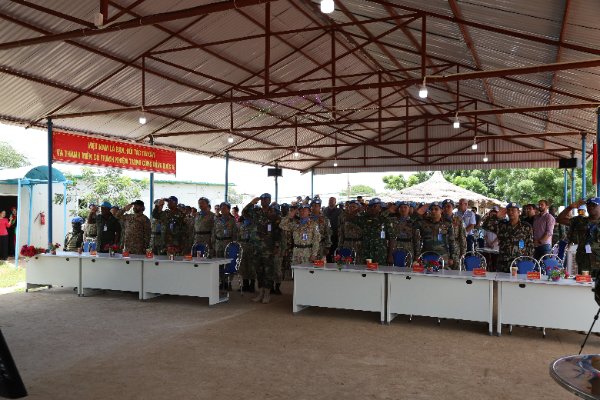 Cận cảnh lễ kỷ niệm Quốc kh&aacute;nh 2-9 tại ph&aacute;i bộ G&igrave;n giữ ho&agrave; b&igrave;nh LHQ ở ch&acirc;u Phi - Ảnh 8.