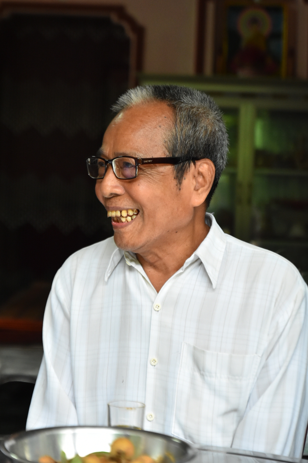“Mai Vàng nhân ái” thăm 3 nghệ nhân, nhà thơ tại Trà Vinh - Ảnh 6.