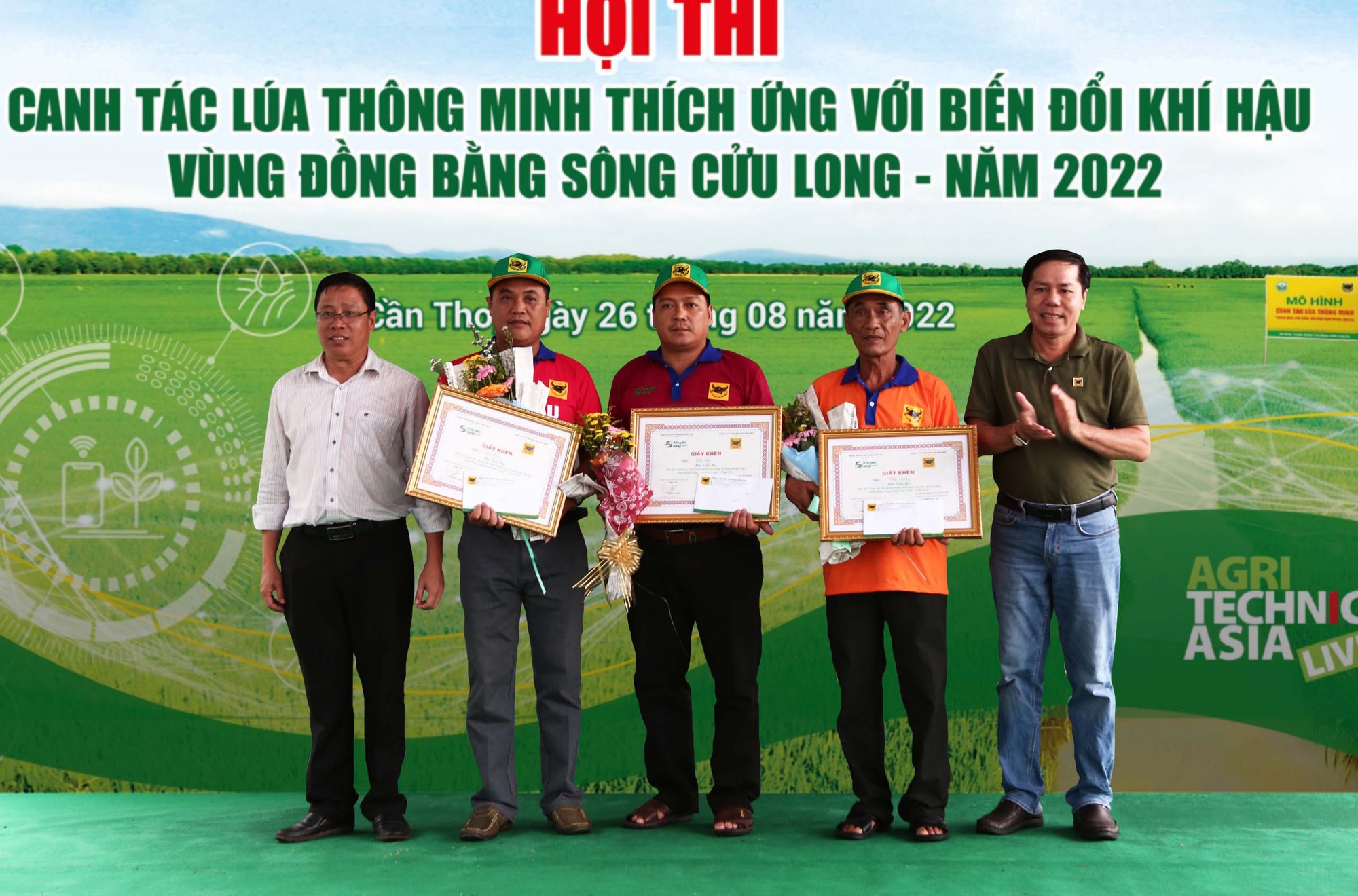 Hội thi Canh t&aacute;c l&uacute;a th&ocirc;ng minh v&ugrave;ng ĐBSCL: Th&uacute;c đẩy số h&oacute;a ng&agrave;nh n&ocirc;ng nghiệp - Ảnh 4.