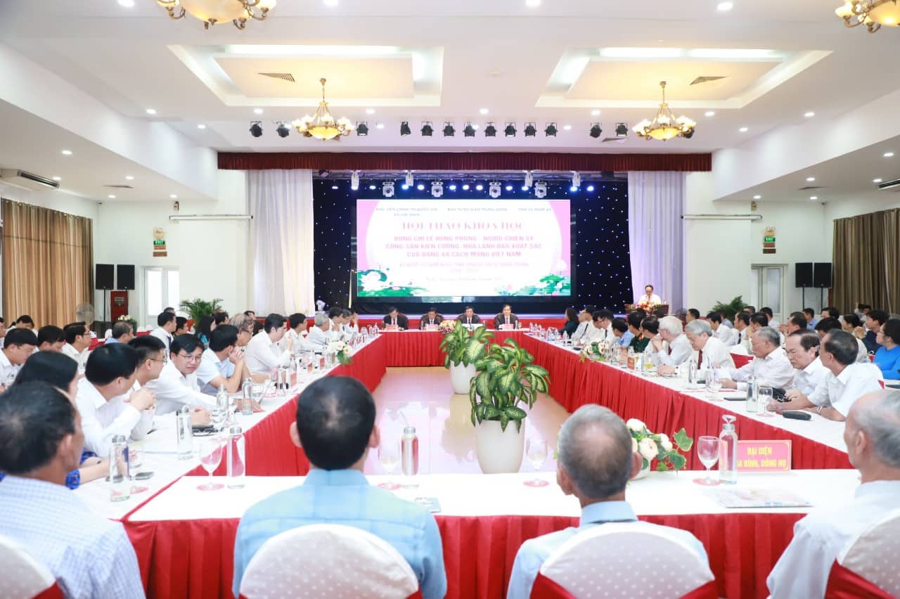 Đồng chí Lê Hồng Phong - nhà lãnh đạo xuất sắc của Đảng và cách mạng Việt Nam