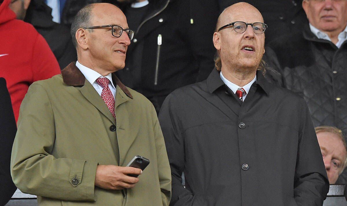 Nhà Glazer ấn định giá bán Man United