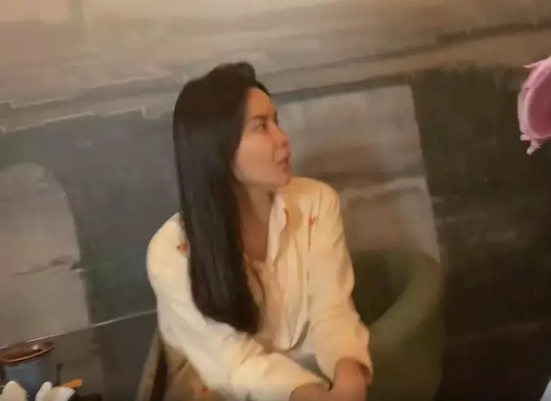 Lưu Hương Giang lần đầu lộ diện sau scandal của &ocirc;ng x&atilde; Hồ Ho&agrave;i Anh  - Ảnh 1.