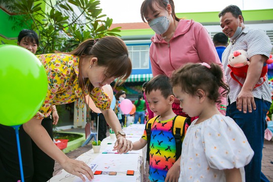 Sôi nổi ngày khai trường - Ảnh 14.