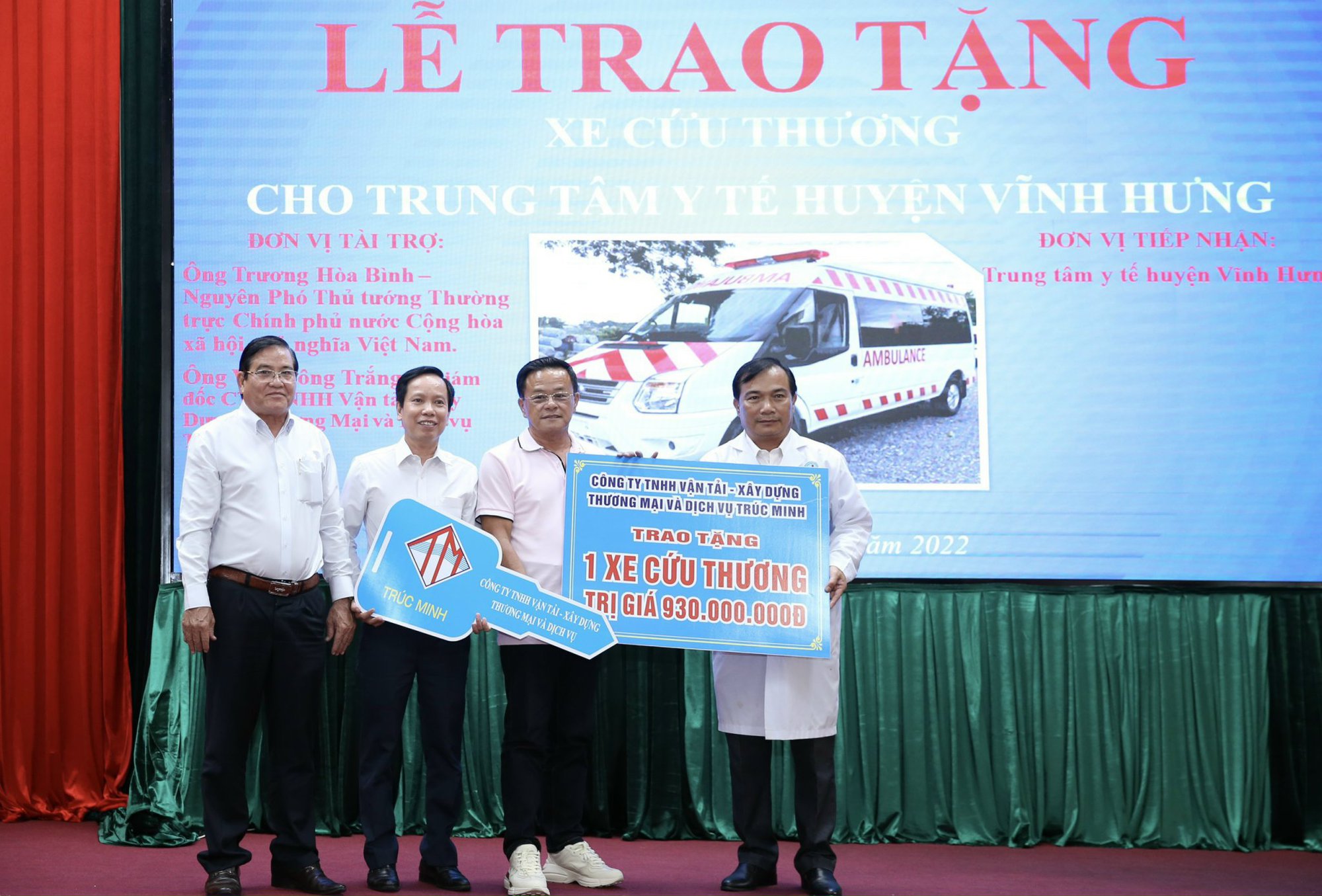 V&ugrave;ng bi&ecirc;n giới vui mừng đ&oacute;n nhận cờ Tổ quốc, học bổng v&agrave; nhiều phần qu&agrave; - Ảnh 8.