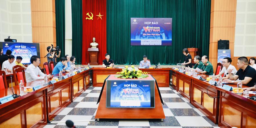 Chương trình Vinh quang Việt Nam 2022 vinh danh 13 tập thể, cá nhân điển hình