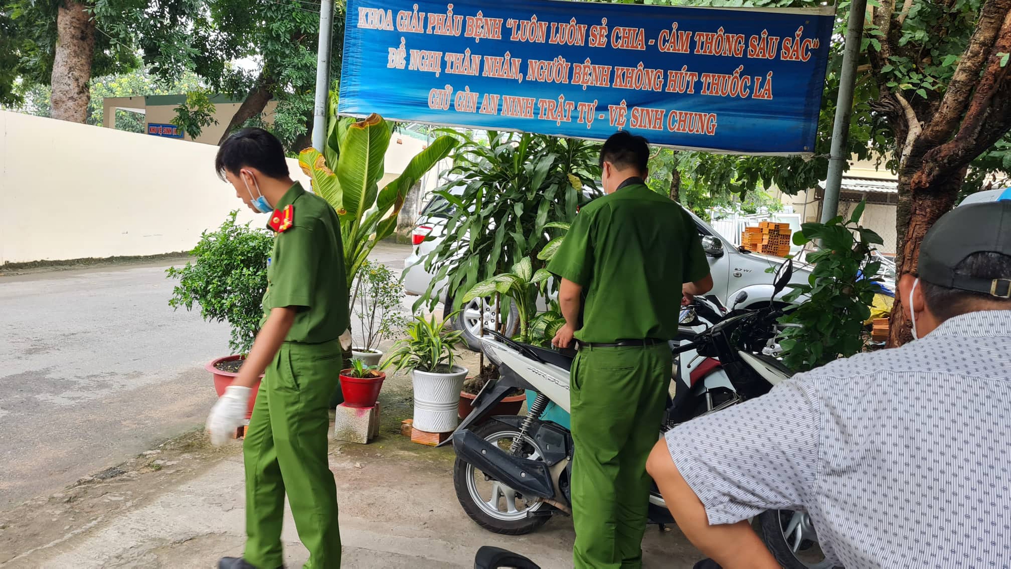 Vụ cháy quán karaoke ở Bình Dương: Nhiều thi thể chưa xác định được danh tính