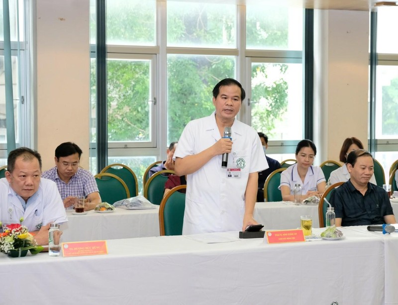 Ch&iacute;nh phủ y&ecirc;u cầu Bộ Y tế đ&aacute;nh gi&aacute; việc th&iacute; điểm tự chủ to&agrave;n diện trước 15-9 - Ảnh 1.
