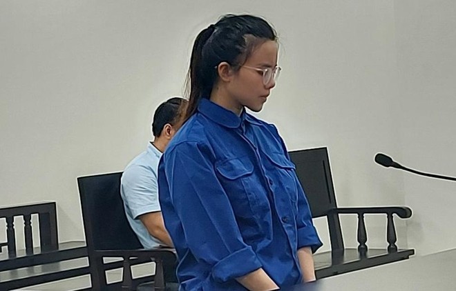 Tống tiền đại gia bất động sản bằng h&igrave;nh ảnh th&aacute;c loạn tập thể, kiều nữ trả gi&aacute; đắt - Ảnh 1.