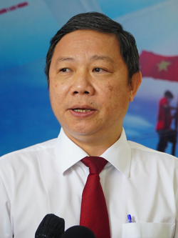 Mong hàng triệu lá cờ đến với mọi miền - Ảnh 1.